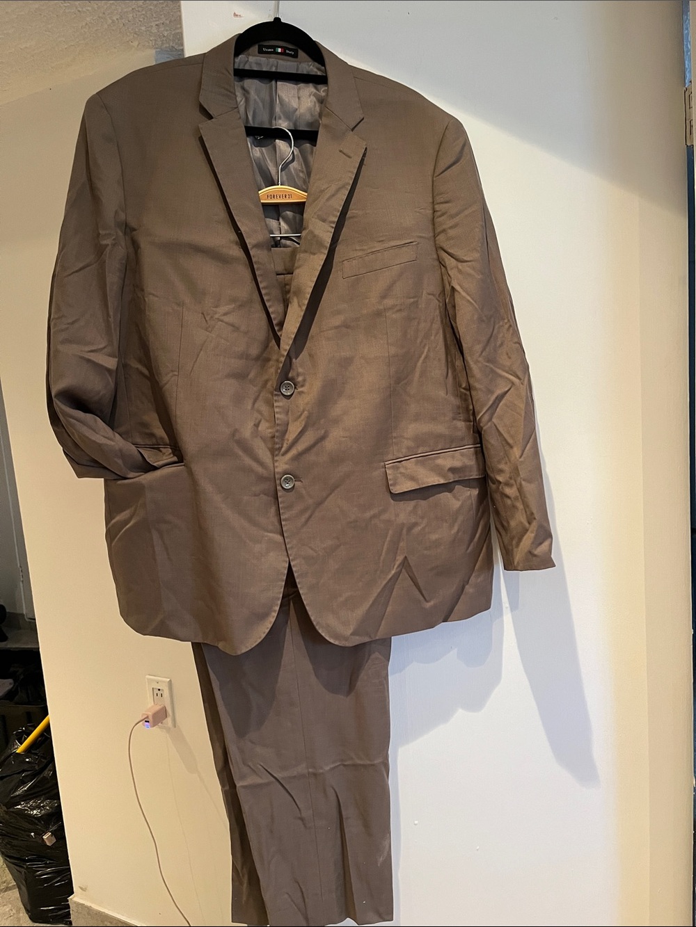 Mens Brown Two-Piece Suit - Classic Notch Lapel Blazer & Trousers